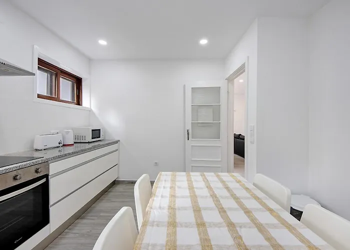 Apartamento T4 Furadouro With Sea View *