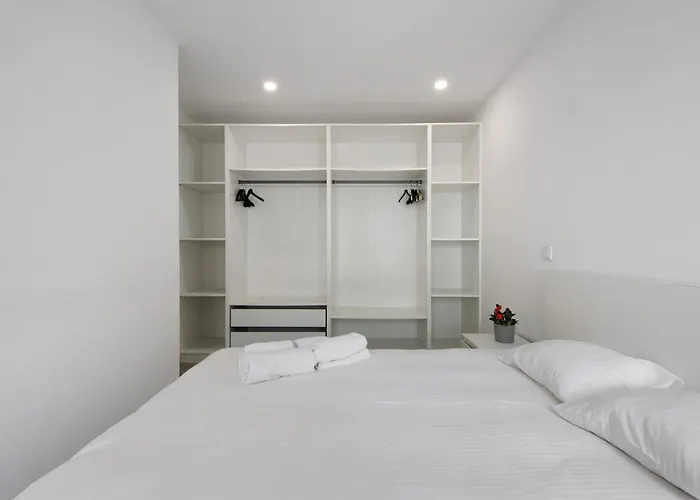 Apartamento T4 Furadouro With Sea View *