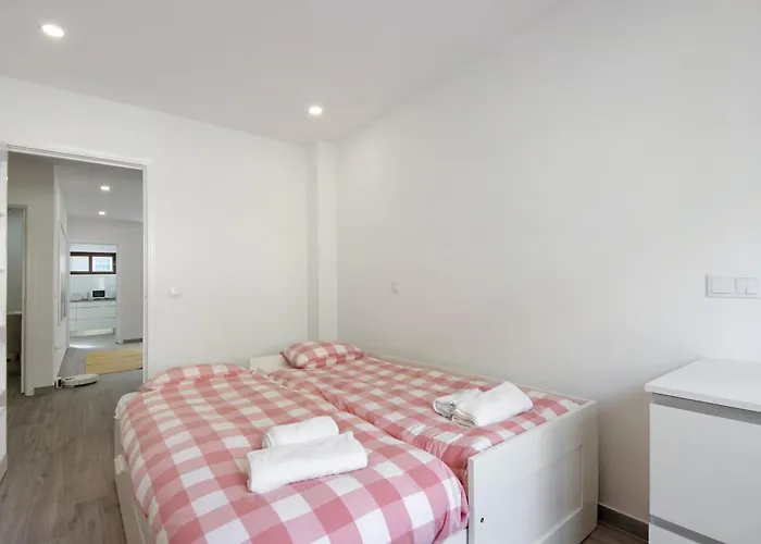 T4 Furadouro With Sea View * Ovar