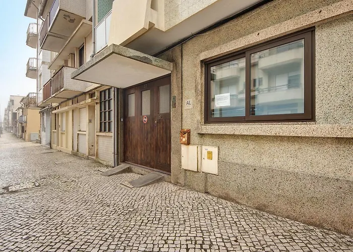 T4 Furadouro With Sea View